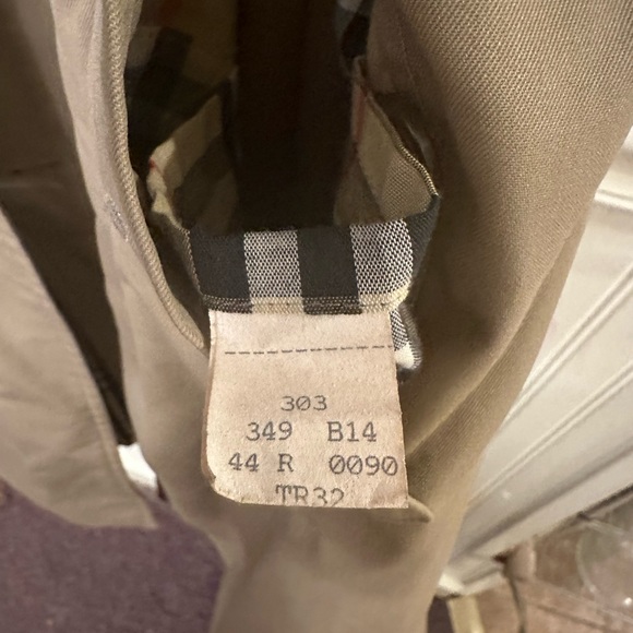Burberry Vintage Trench coat Authentic - Picture 3 of 11